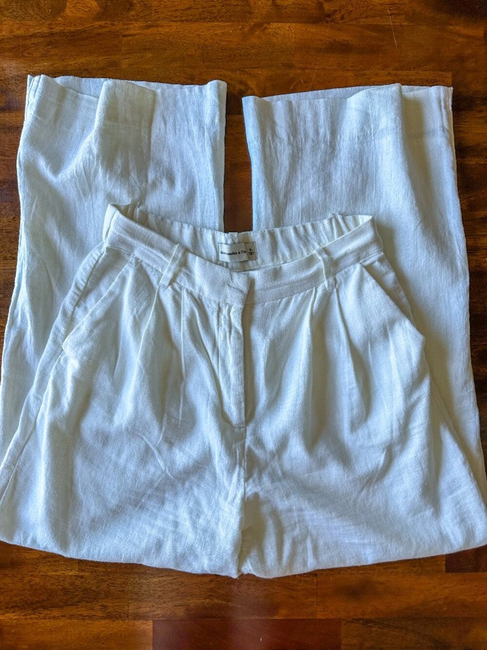 Abercrombie & Fitch Linen-Blend Tailored Wide Leg Pant-White-Small Short - Picture 3 of 6